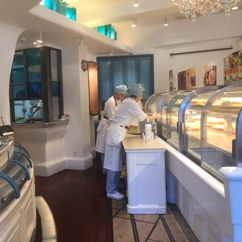 {4F340AD6-AC03-4037-B138-592E61FE6BA1}