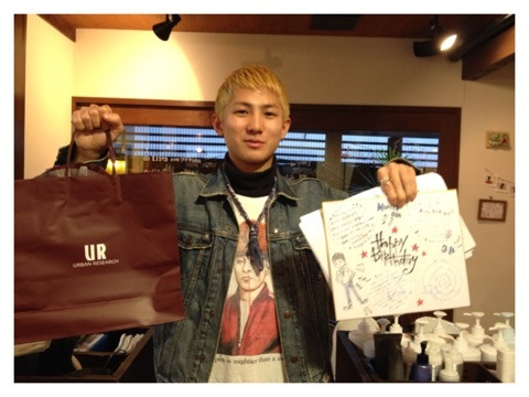 {D615641F-FB6E-404A-9367-C967E6954C26:01}