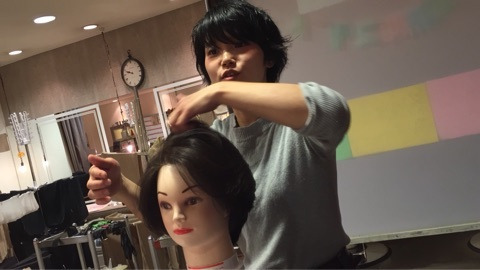 {8EDAE587-68A1-481A-9A6D-348C3255E916:01}