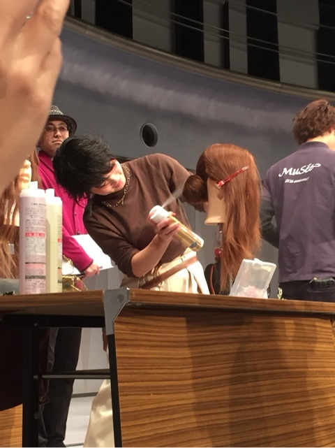 {AAE45C1C-502C-42FF-BEBE-52DE8B5013B3:01}