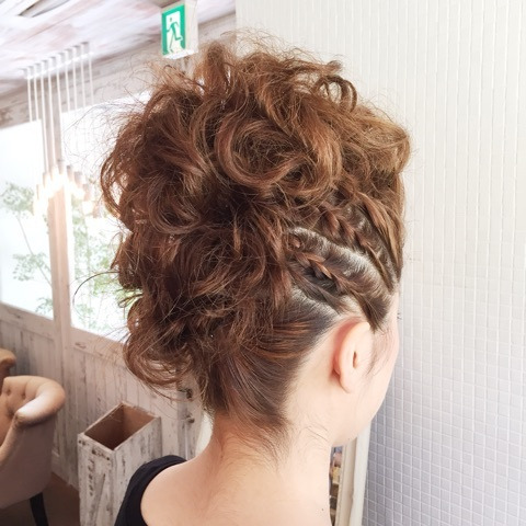 {CC7204B4-F45C-45FC-BD91-40D60ACB7FBF:01}