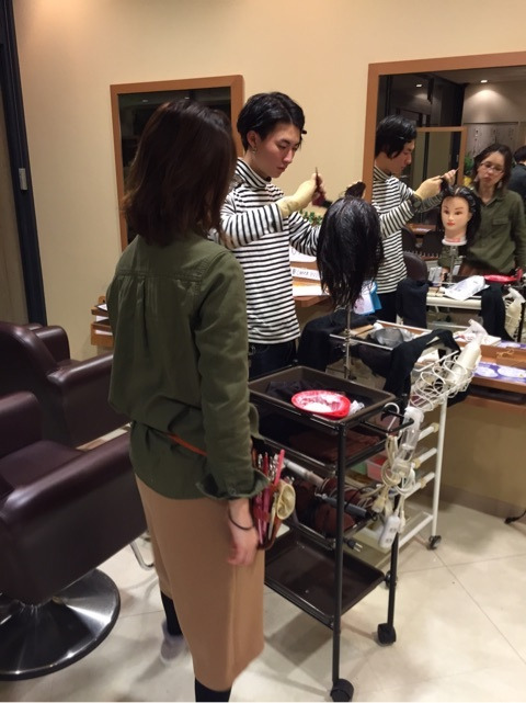 {E86AD9FE-BA94-4B81-874B-3BD9D5463645}