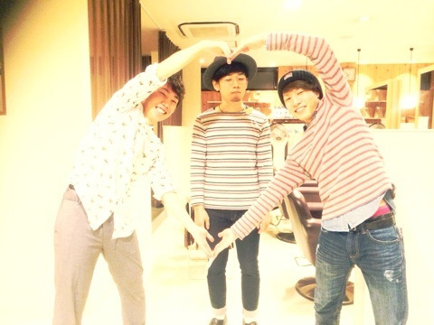 {6F6B6B51-818F-4258-8859-4349FDAE2820:01}