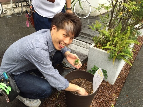 {6453BCD0-10AA-4BCF-B098-2E500876A3BD}