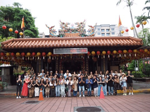 {925BE32D-465A-4FF2-9432-B4FA4DF1AC83}