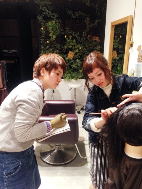 {235EA3DD-9E86-4E4E-B641-3583D2F62A2A:01}