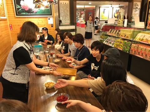 {5DC307CE-F677-451A-9B1A-24CE34A5998F}