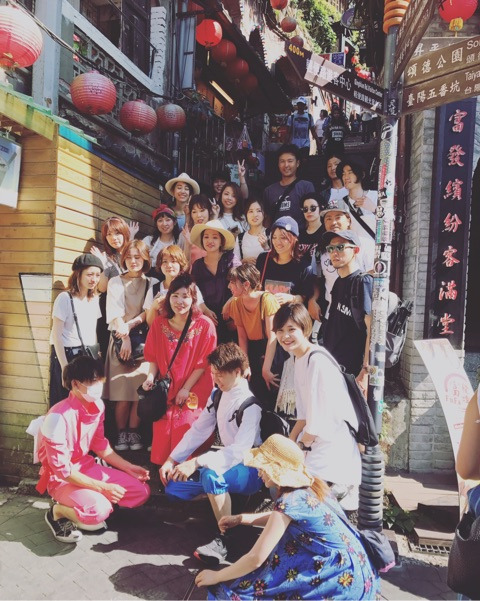 {4A3AECD6-F7F5-4440-A6B9-E0B09CDA8A12}